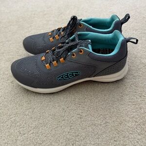 Keen Blue and Gray Hiking Boots